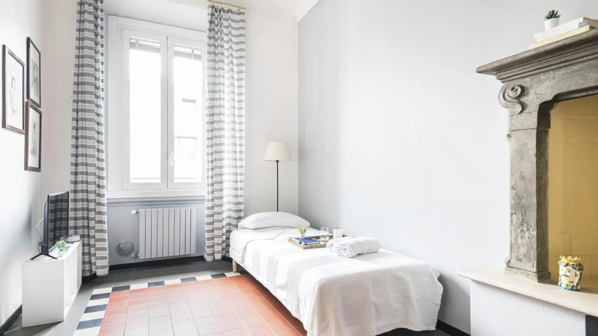 Easylife - Bilocale Funzionale In Porta Romana Milánó 0*,  Olaszország